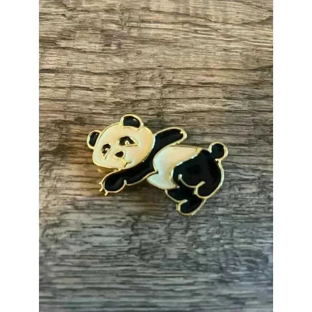 Vintage Beatrix Panda Enamel Brooch Pin